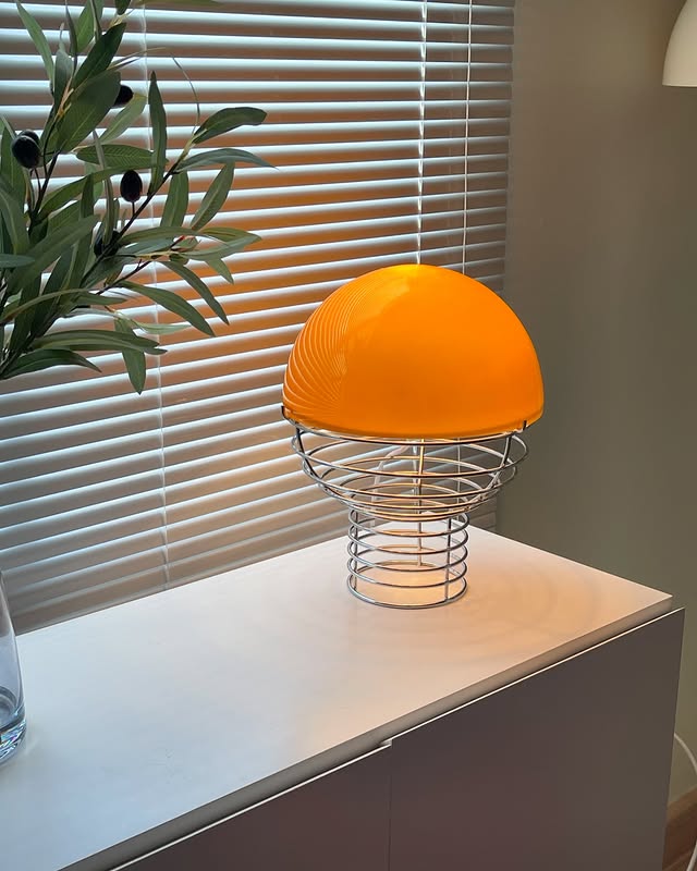 Wire Lamp